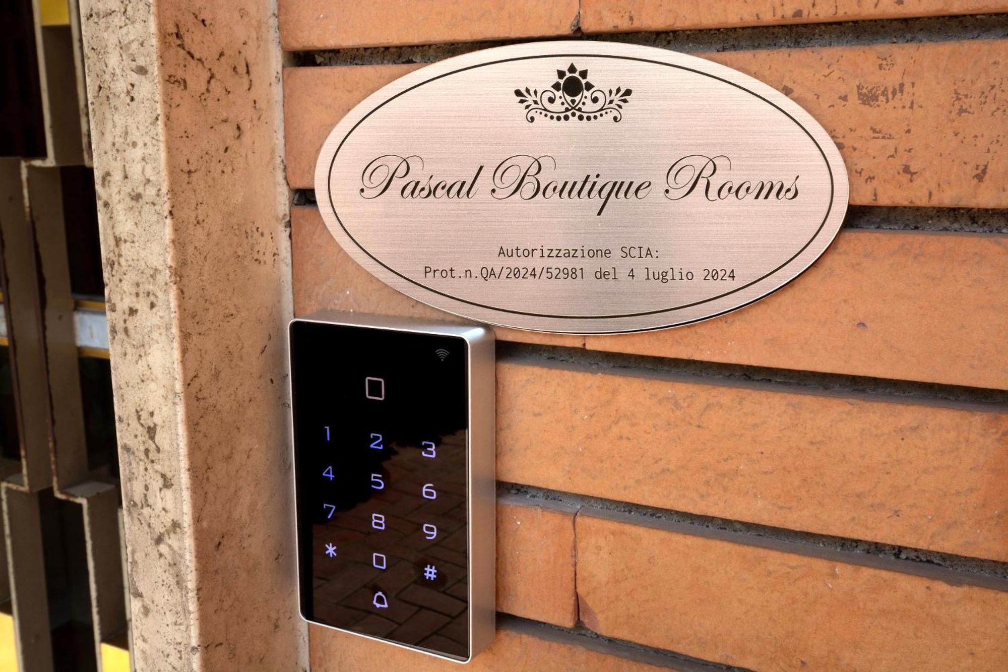 Pascal Boutique Rom